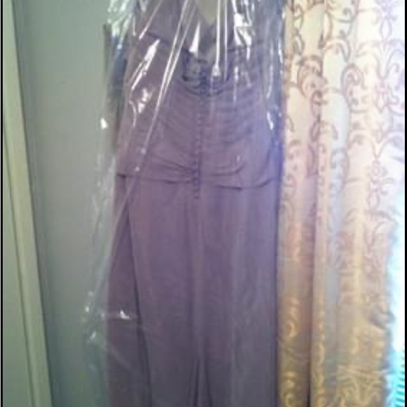 Alfred Angelo Mother of the bride (plus size) gown - Picture 3 of 7